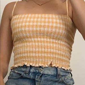 Sleeve less crop top